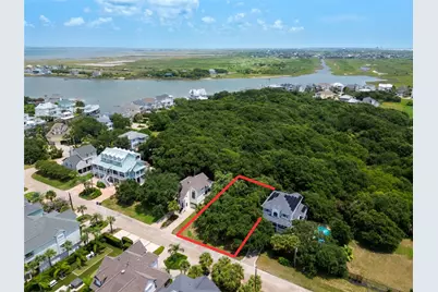 3423 Eckert Drive, Galveston, TX 77554 - Photo 9