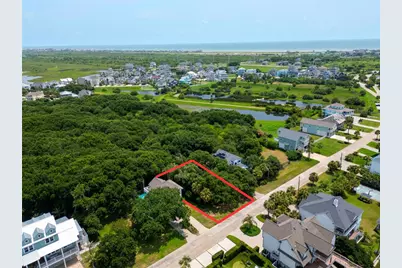 3423 Eckert Drive, Galveston, TX 77554 - Photo 11