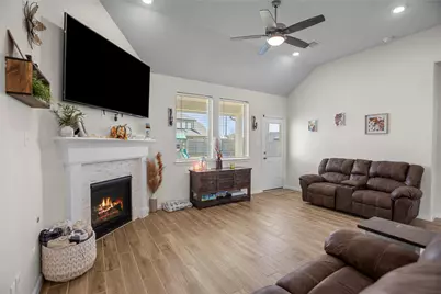 3039 Daw Boardwalk Drive, La Porte, TX 77571 - Photo 17