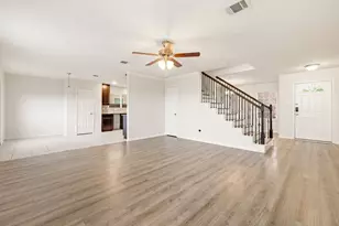 12939 Almeda Crossing Ct, Houston, TX 77048 - Photo 7