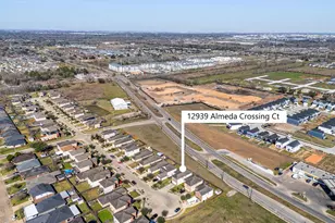 12939 Almeda Crossing Ct, Houston, TX 77048 - Photo 33