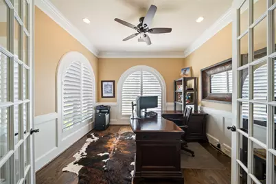 94 Oak Estates Drive, Conroe, TX 77384 - Photo 5