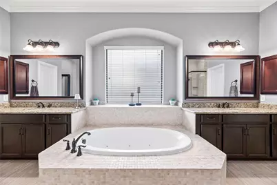 10815 Slumbering Falls Lane, Cypress, TX 77433 - Photo 25