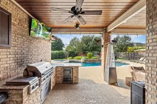 10815 Slumbering Falls Ln, Cypress, TX 77433 - Photo 27