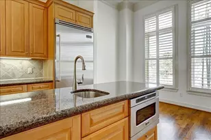 2318 Welch St, Houston, TX 77019 - Photo 13