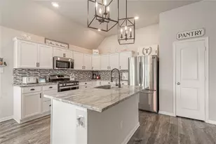 124 Worley Way, Huntsville, TX 77320 - Photo 9