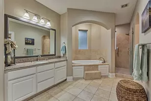 11560 Grand View Dr, Montgomery, TX 77356 - Photo 21