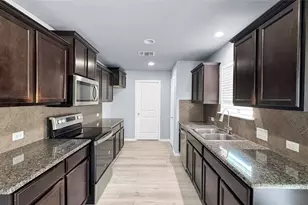 132 Leon River Loop, Hutto, TX 78634 - Photo 9