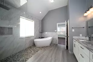 4911 Russett Ln, Sugar Land, TX 77479 - Photo 15