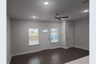 832 Elkhart Street #A, Houston, TX 77091 - Photo 7