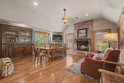 11 Holly Tree Lane, Spring, TX 77373 - Photo 13