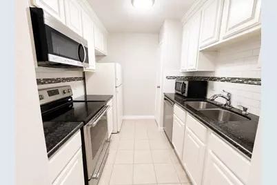 7900 N Stadium Drive #8, Houston, TX 77030 - Photo 11