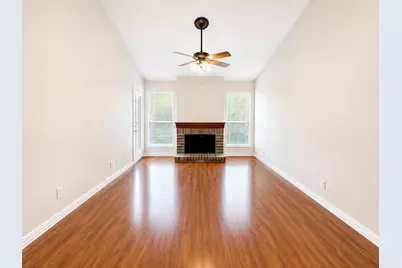 7900 N Stadium Drive #8, Houston, TX 77030 - Photo 3