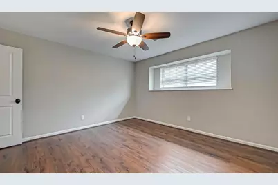 11611 Sagehollow Lane, Houston, TX 77089 - Photo 5