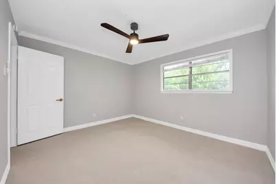 15538 Torry Pines Road, Houston, TX 77062 - Photo 31