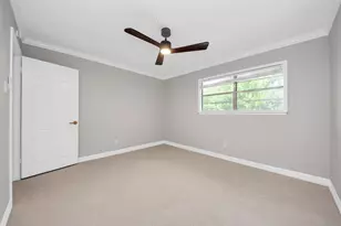 15538 Torry Pines Rd, Houston, TX 77062 - Photo 31