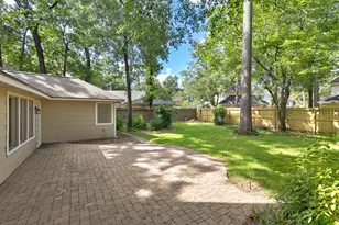 13711 Crickett Hollow Dr, Houston, TX 77069 - Photo 33