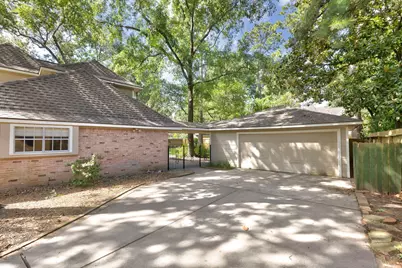 13711 Crickett Hollow Drive, Houston, TX 77069 - Photo 39