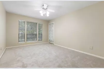 13711 Crickett Hollow Drive, Houston, TX 77069 - Photo 29