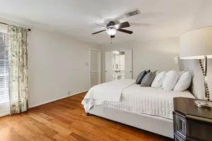 13711 Crickett Hollow Dr, Houston, TX 77069 - Photo 23