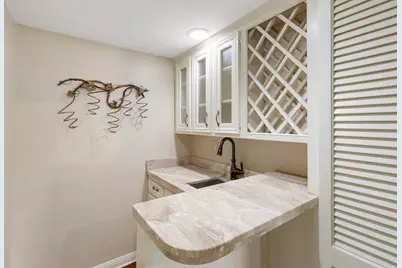 13711 Crickett Hollow Drive, Houston, TX 77069 - Photo 7