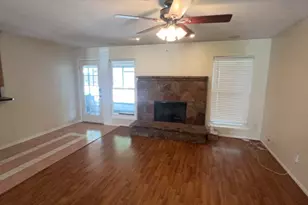 18507 Sweetmeadow Dr, Spring, TX 77379 - Photo 9