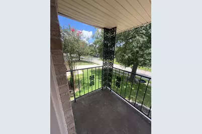 18507 Sweetmeadow Drive, Spring, TX 77379 - Photo 3