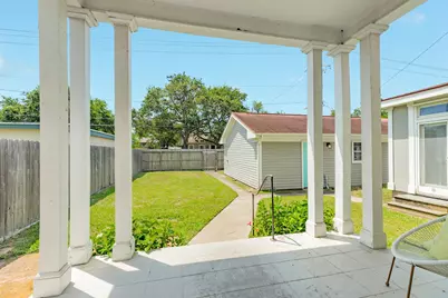 36 Cedar Lawn Circle, Galveston, TX 77551 - Photo 7