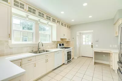 36 Cedar Lawn Circle, Galveston, TX 77551 - Photo 19