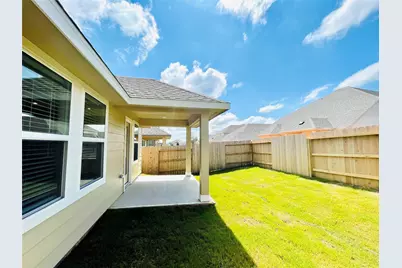 2164 Woodland Pine Drive, Conroe, TX 77384 - Photo 35