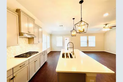 2164 Woodland Pine Drive, Conroe, TX 77384 - Photo 9