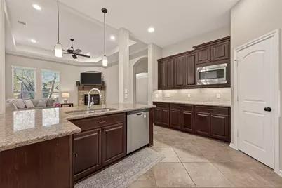 10 Ruchill Circle, Conroe, TX 77304 - Photo 17