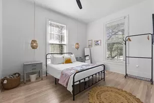 1724 33rd St, Galveston, TX 77550 - Photo 25