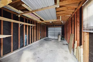 4102 Ave M 1/2, Galveston, TX 77550 - Photo 27