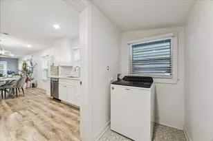 4102 Ave M 1/2, Galveston, TX 77550 - Photo 21