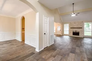 241 Blue Hill Dr, Montgomery, TX 77356 - Photo 5