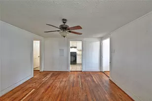 314 King St, Houston, TX 77022 - Photo 25