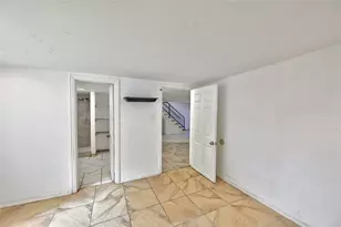 314 King St, Houston, TX 77022 - Photo 13