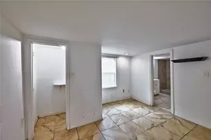 314 King St, Houston, TX 77022 - Photo 11
