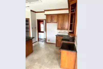 18 Windsor Drive, Conroe, TX 77304 - Photo 7