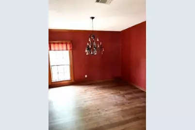 18 Windsor Drive, Conroe, TX 77304 - Photo 5