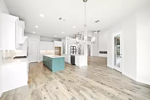 15635 Early Bird Ln, Conroe, TX 77302 - Photo 13