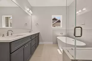 3350 Pinemont Dr, Houston, TX 77018 - Photo 17