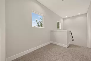 3350 Pinemont Dr, Houston, TX 77018 - Photo 15