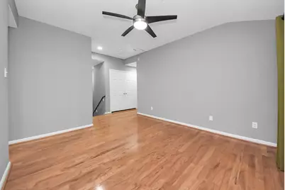 10062 Hillside Bayou Drive, Houston, TX 77080 - Photo 9