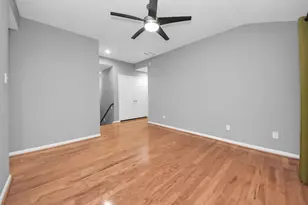10062 Hillside Bayou Dr, Houston, TX 77080 - Photo 9