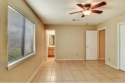 6907 Tara Drive, Richmond, TX 77469 - Photo 7