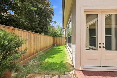 19 N Creekside Court, Houston, TX 77055 - Photo 31