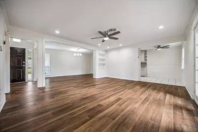 9319 Meadowcroft Drive, Houston, TX 77063 - Photo 7