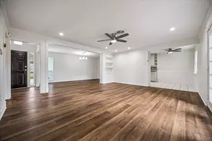 9319 Meadowcroft Dr, Houston, TX 77063 - Photo 7